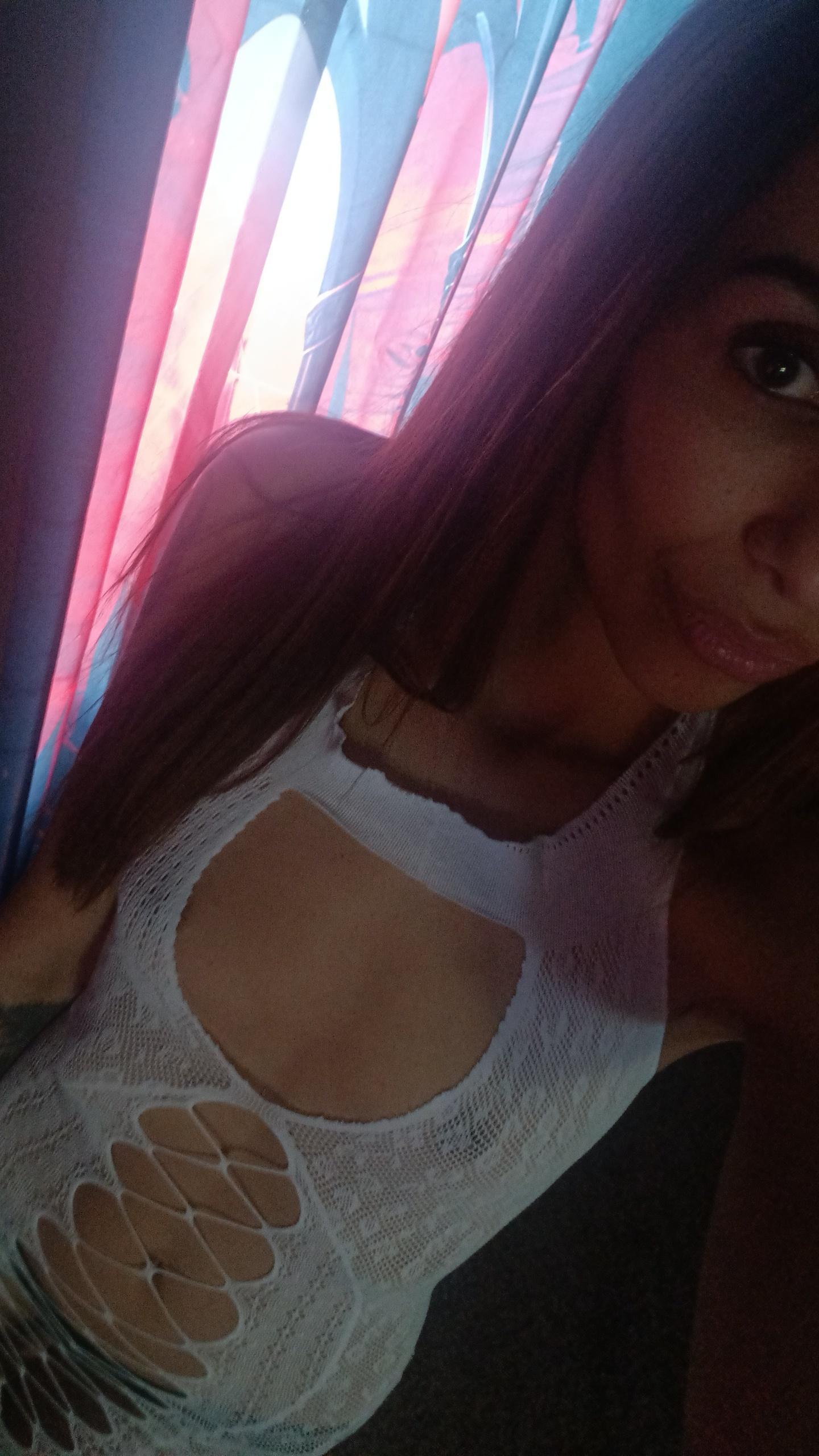 Sexxylexxi3 live from United States