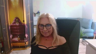 Sofia_xLOVE live from Germany