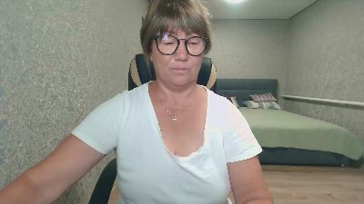 SonyaNightt live from Poland