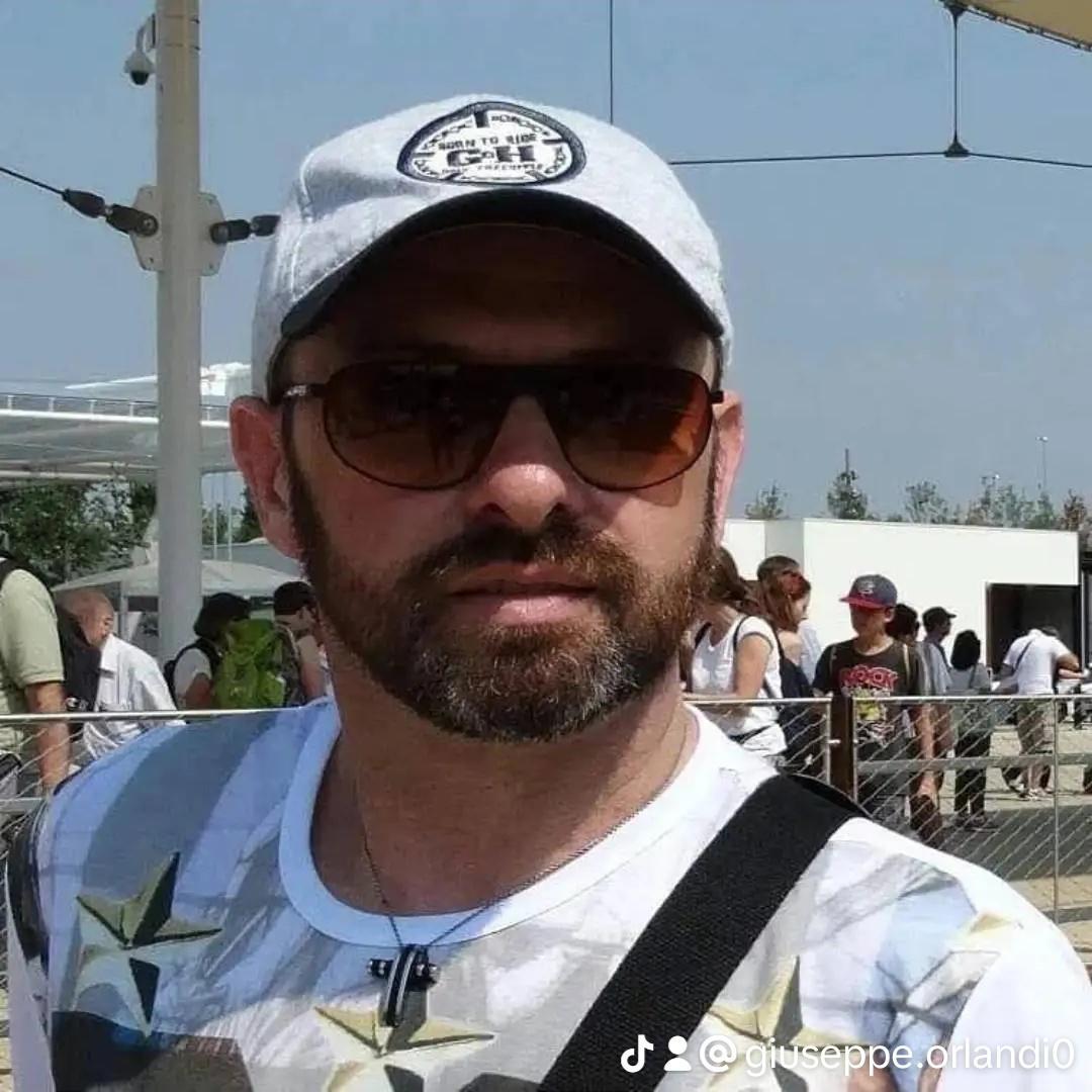 Spenk58 live from Italy