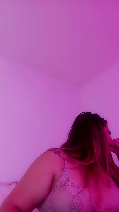 Star_rose18 live from Colombia