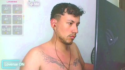 Targaryen_18 live from Colombia