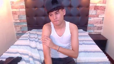 Tayler_Star_ live from Colombia