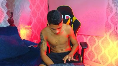 Thetwinkdavid live from Colombia