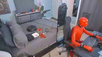 Tightlyrubberd live from United States
