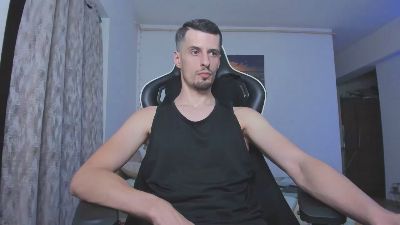 ToddClaytonn live from United Kingdom