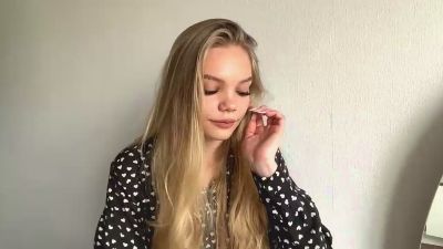 ValrieCanty live from Czechia