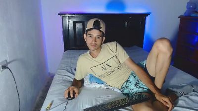 abrahamm25 live from Venezuela