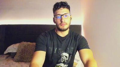 alejandro2x live from Colombia