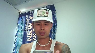 bryan1839 live from Colombia