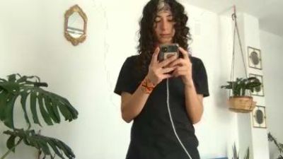 camille_delrey live from Colombia