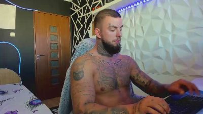 chrisjordan666 live from Romania