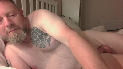countrybear_fun live from United Kingdom