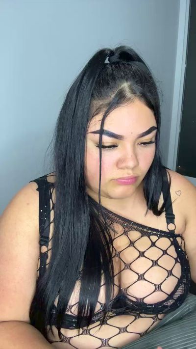 curvy_love1 live from Chile