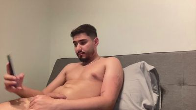 dannyhot23 live from Chile