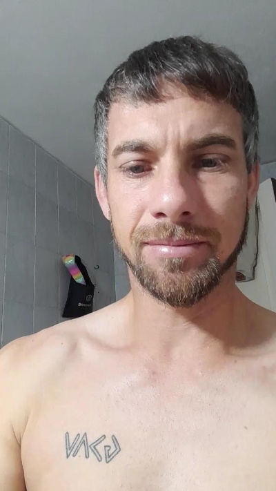 danthepiero live from Argentina