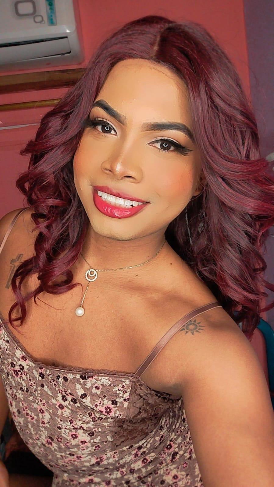 elektra_lulu live from Colombia