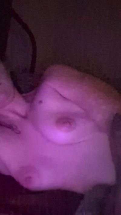 hotdevilhot live from Netherlands