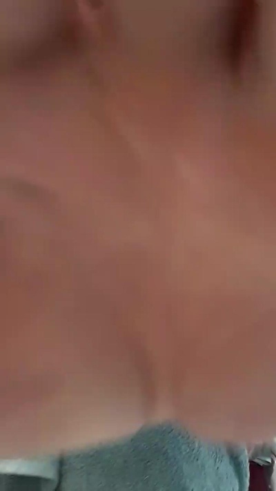 hunghairy_xxx live from United Kingdom