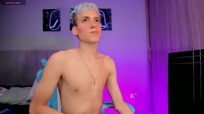 jake_joaquin02 live from Colombia