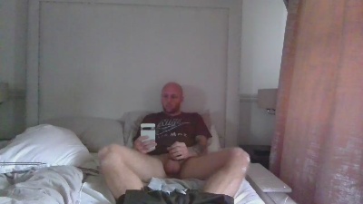 jonesy_fun live from United Kingdom