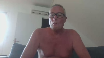 juantobanana live from Anguilla