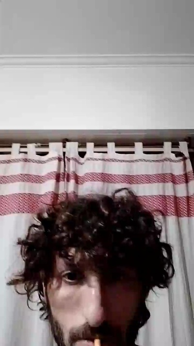 julibblanca live from Argentina