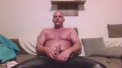 leatherface6 live from Germany
