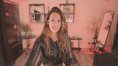 littleslutvhot live from Colombia