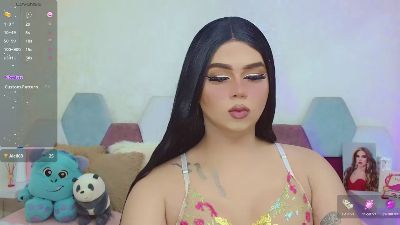miss_adriana43 live from France