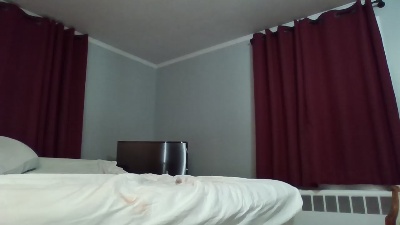 monsterndoll live from United States