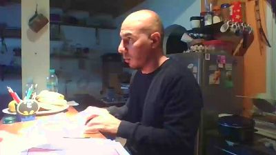 petiso37 live from Argentina