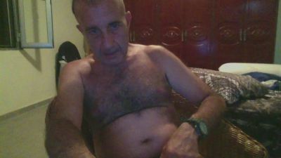 polla_bonita live from Spain