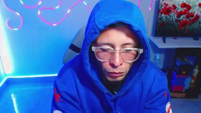sebastian_horny live from Colombia