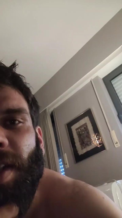sweeethug live from Belgium