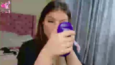 sweet__rhang live from United States