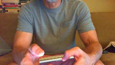 triguysea live from United States