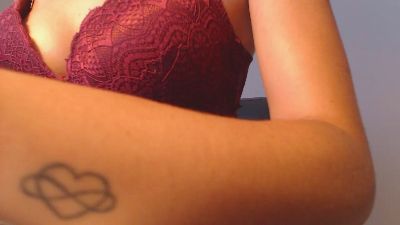 youandme_x_x live from Italy